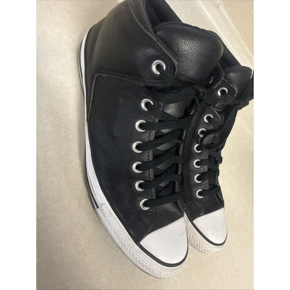 Chuck Taylor All Star Leather converse Size 11